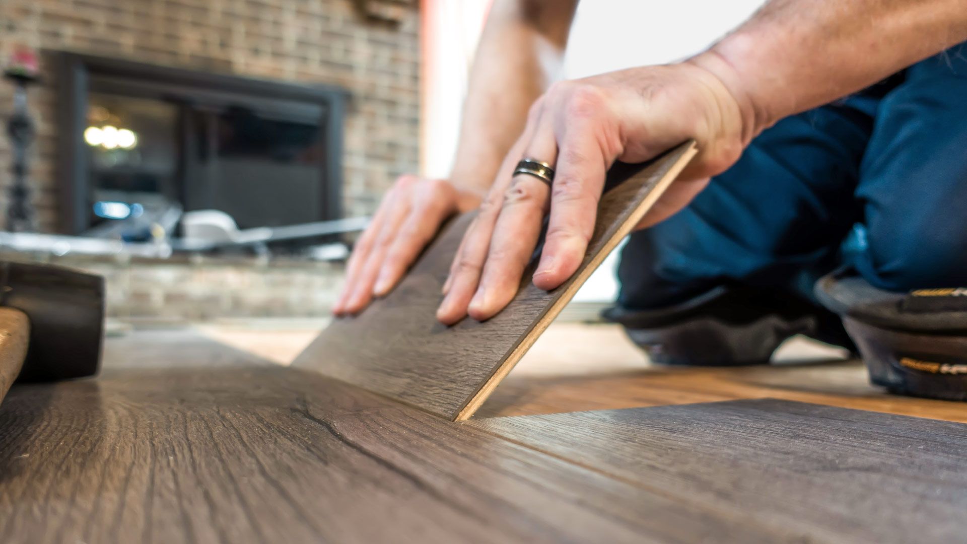 Flooring Installation &amp; Repair in aurora illinois